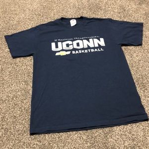 Men’s UCONN Basketball Tee Shirt
